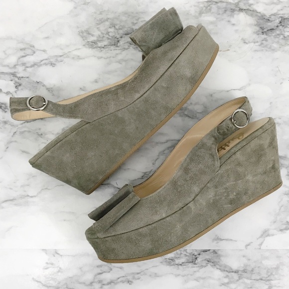 BUTTER Italian Made Gray Suede Platform Wedges 7.5 - Picture 5 of 9